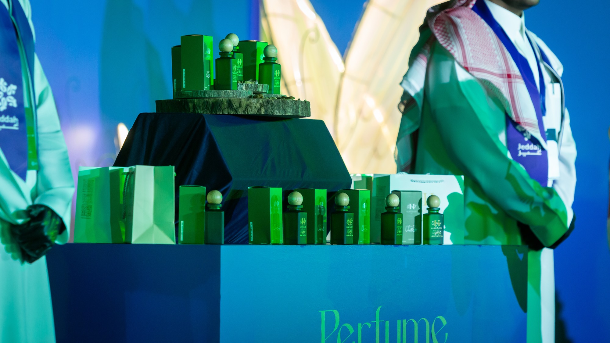 معرض العطور — 4