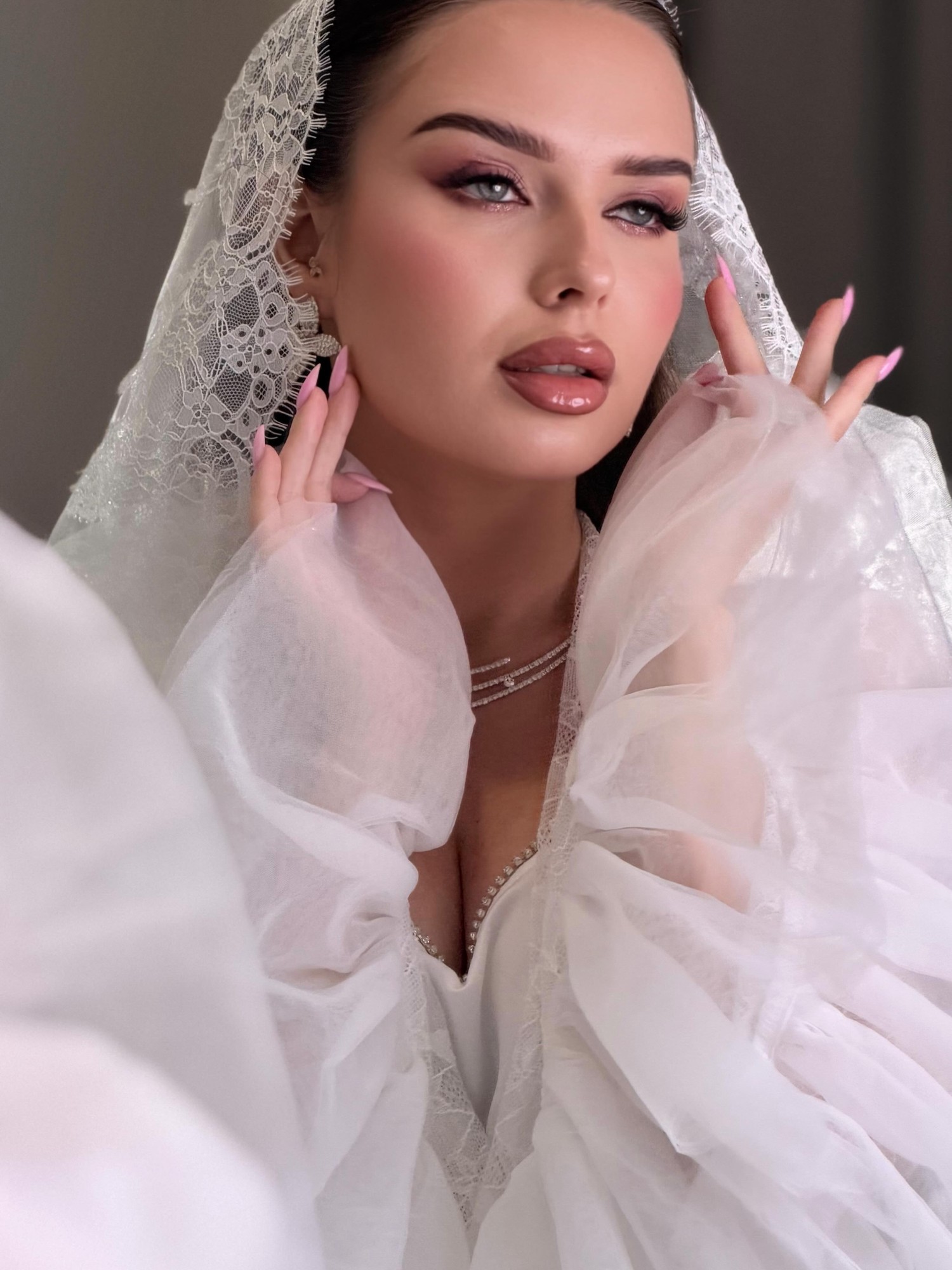 عرائس — 5